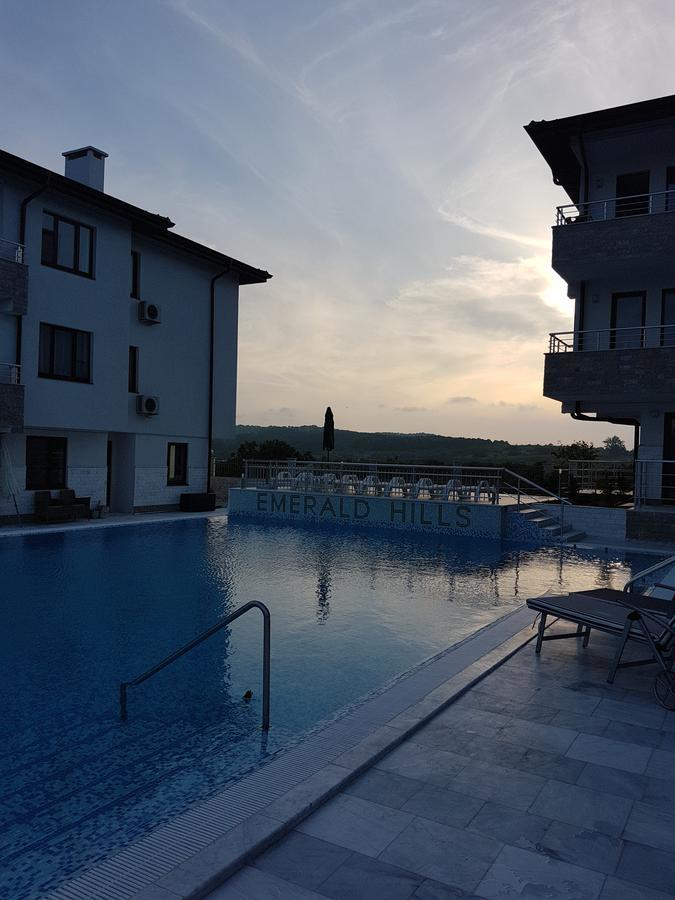 Emerald Hills Aparthotel Szozopol Kültér fotó